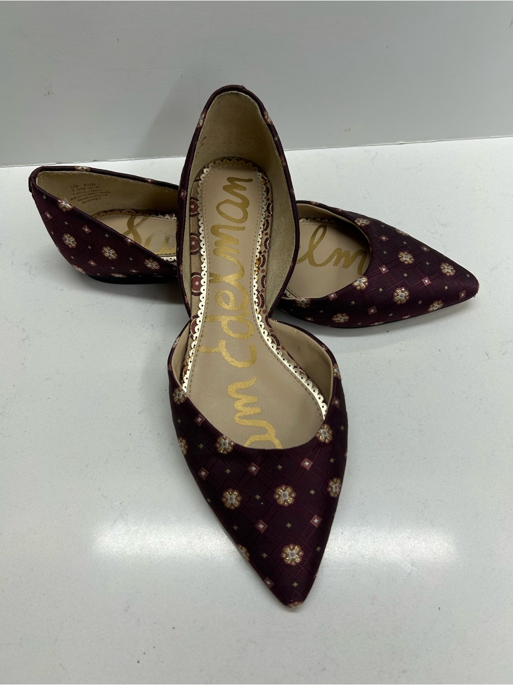 Sam Edelman Burgundy with Metallic Gold Pattern Rodney Flats Size 7.5 - Picture 2 of 4